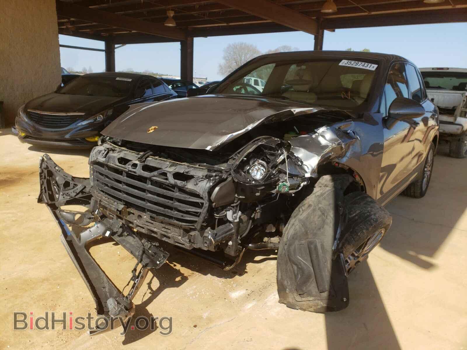 2016 PORSCHE CAYENNE - VIN: WP1AA2A22GKA15321 - Фото 2
