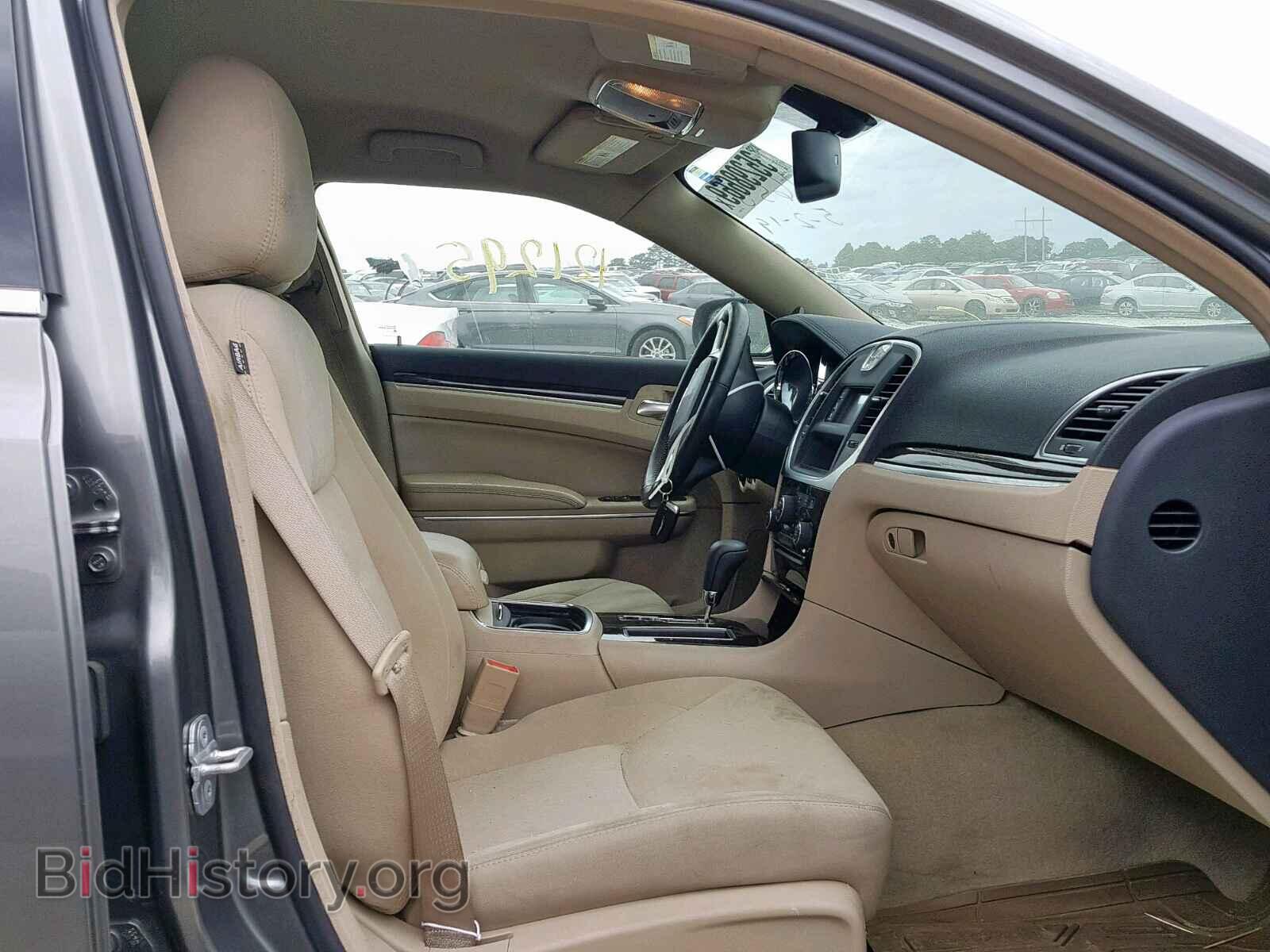 2012 CHRYSLER 300 - VIN: 2C3CCAAG2CH143249 - Фото 5