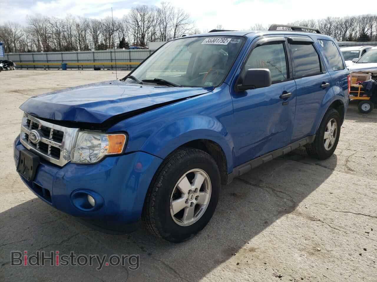2011 FORD ESCAPE - VIN: 1FMCU9D71BKC51481 - Фото 2