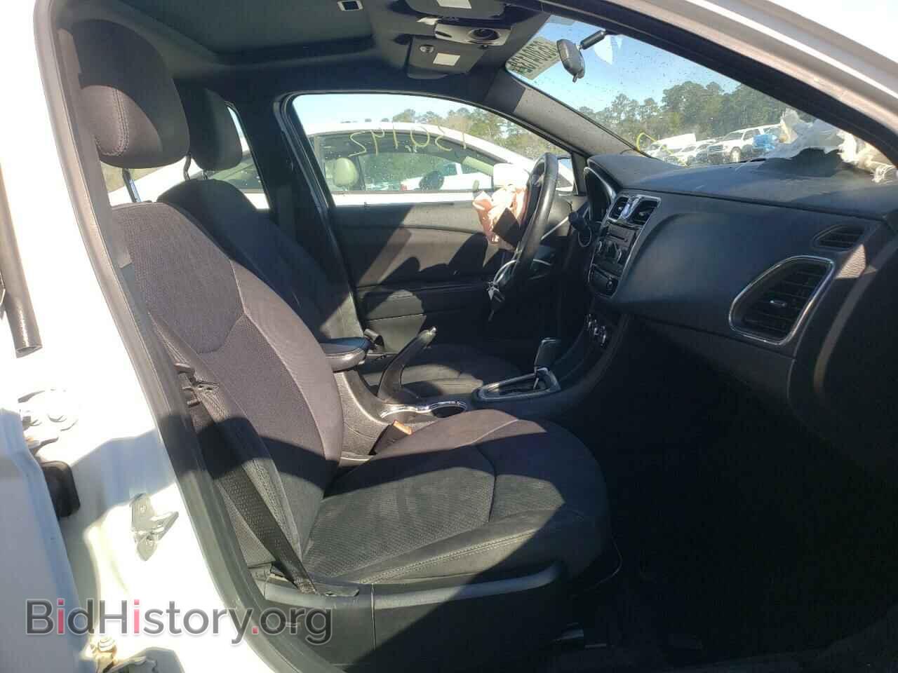 2013 CHRYSLER 200 - VIN: 1C3CCBBB1DN627754 - Фото 5