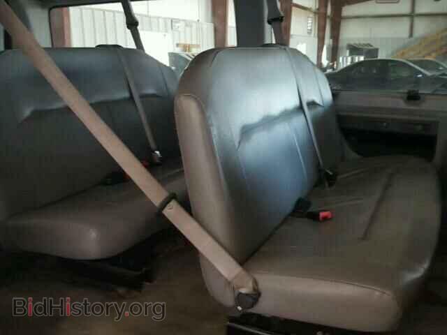 2011 FORD ECONOLINE - VIN: 1FBNE3BL2BDA21058 - Photo 6