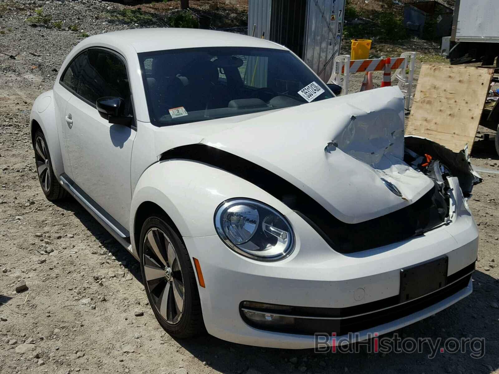 Photo 3VW4A7AT9CM636883 - VOLKSWAGEN BEETLE 2012