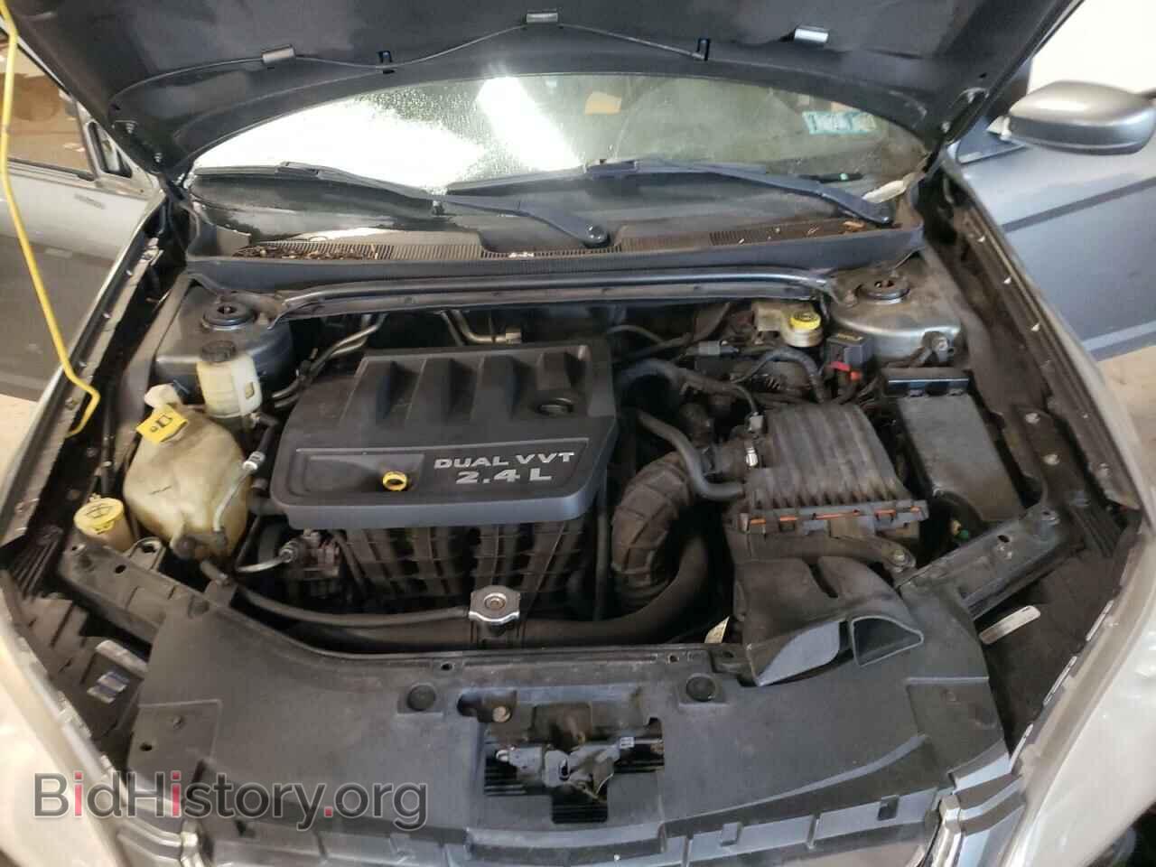 2012 CHRYSLER 200 - VIN: 1C3CCBBB8CN105105 - Фото 7
