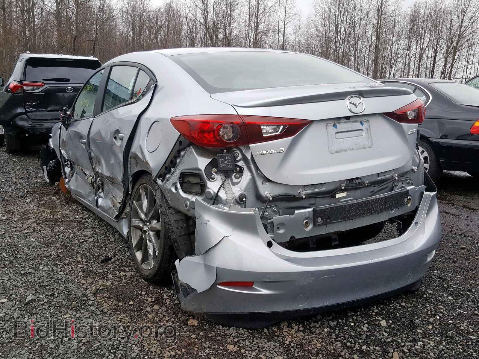 2018 MAZDA 3 - VIN: 3MZBN1V33JM207044 - Фото 3