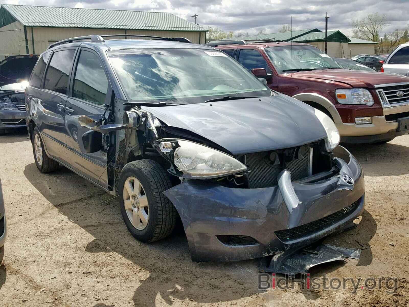 Photo 5TDZK23CX7S077470 - TOYOTA SIENNA CE 2007