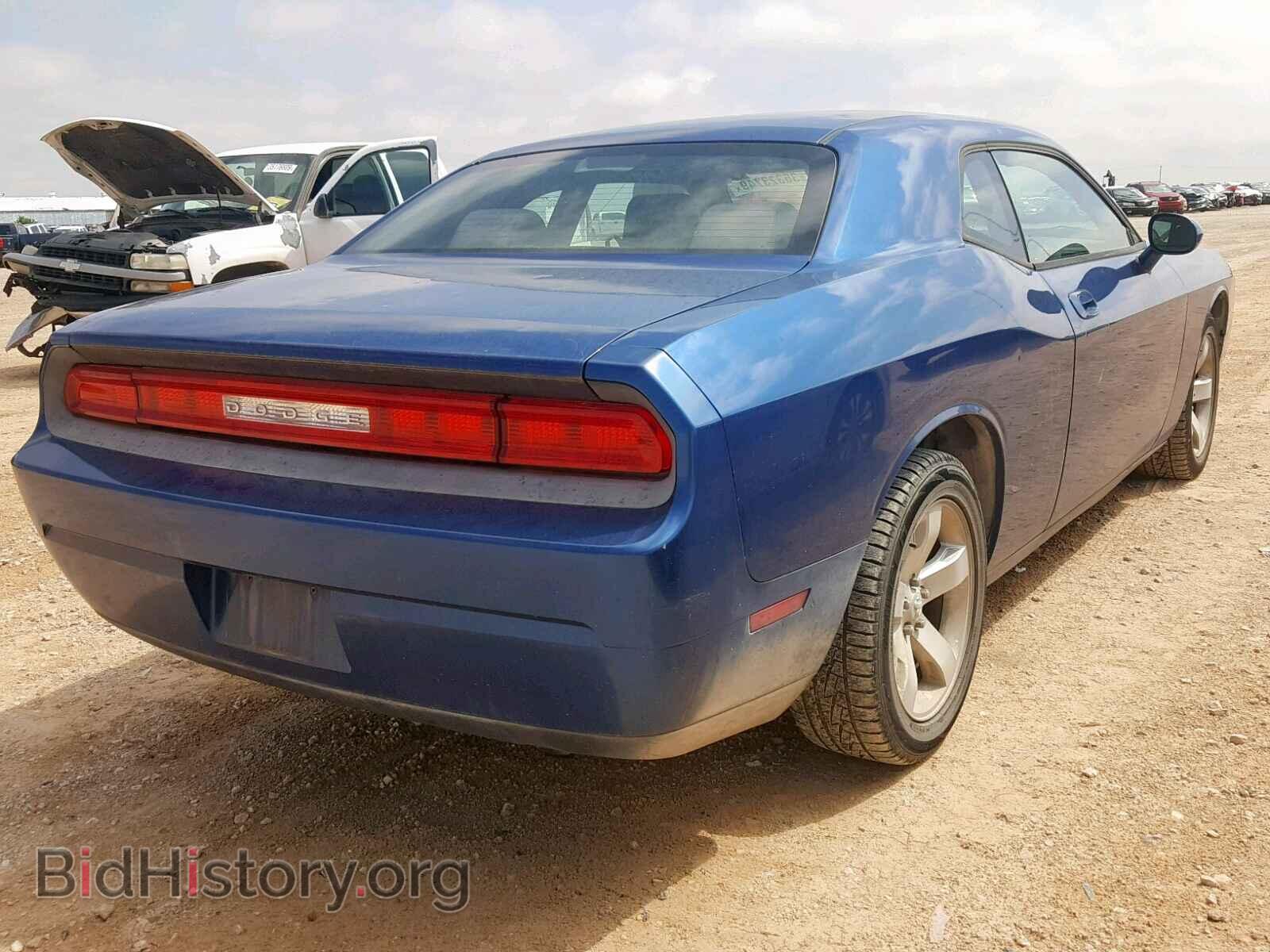 2010 DODGE CHALLENGER - VIN: 2B3CJ4DV0AH219224 - Photo 4