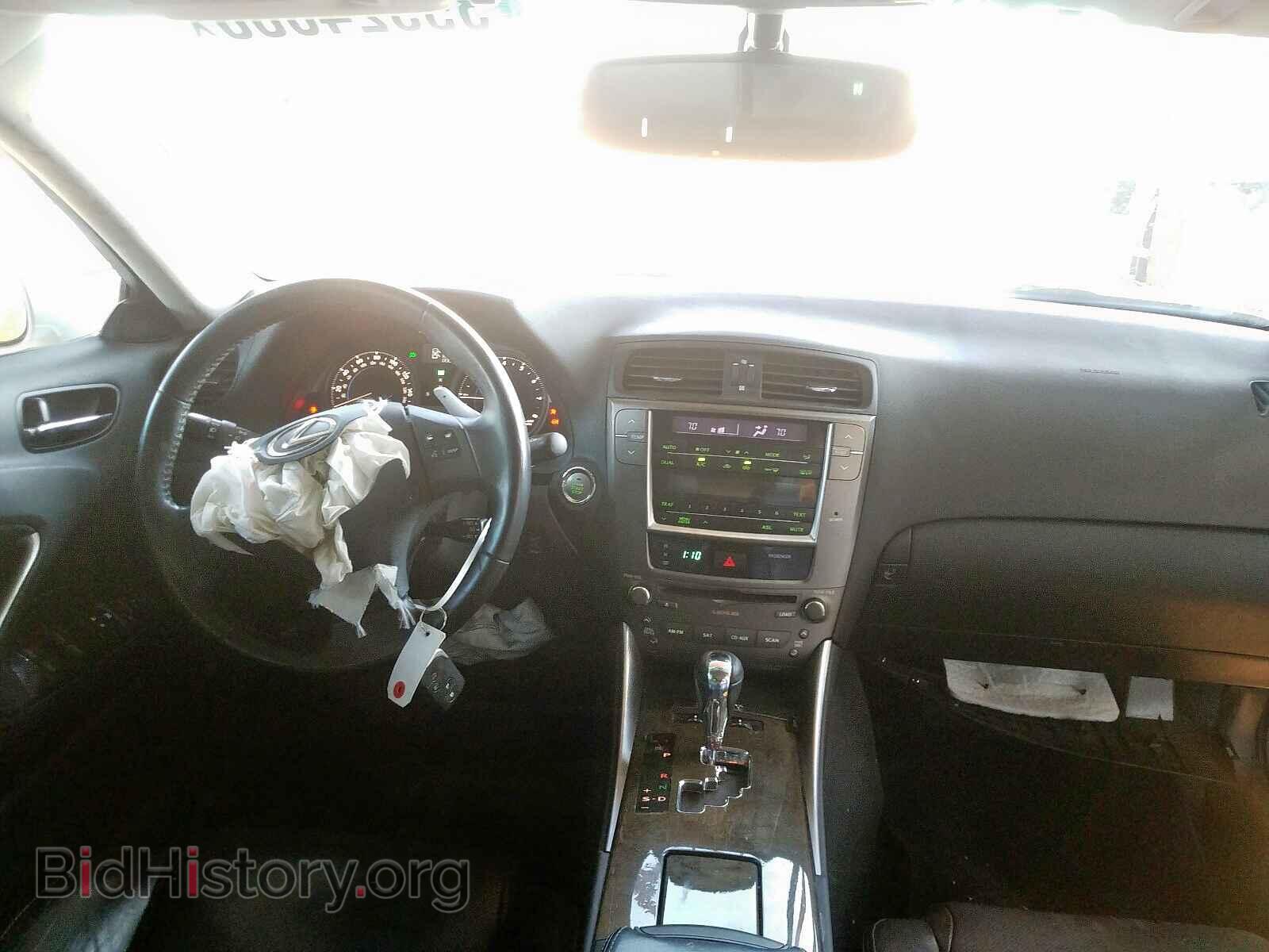2010 LEXUS IS - VIN: JTHBF5C2XA2095768 - Photo 9