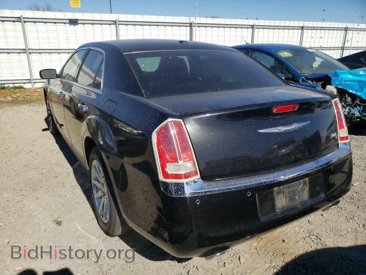 2011 CHRYSLER 300 - VIN: 2C3CA6CT8BH538404 - Фото 3