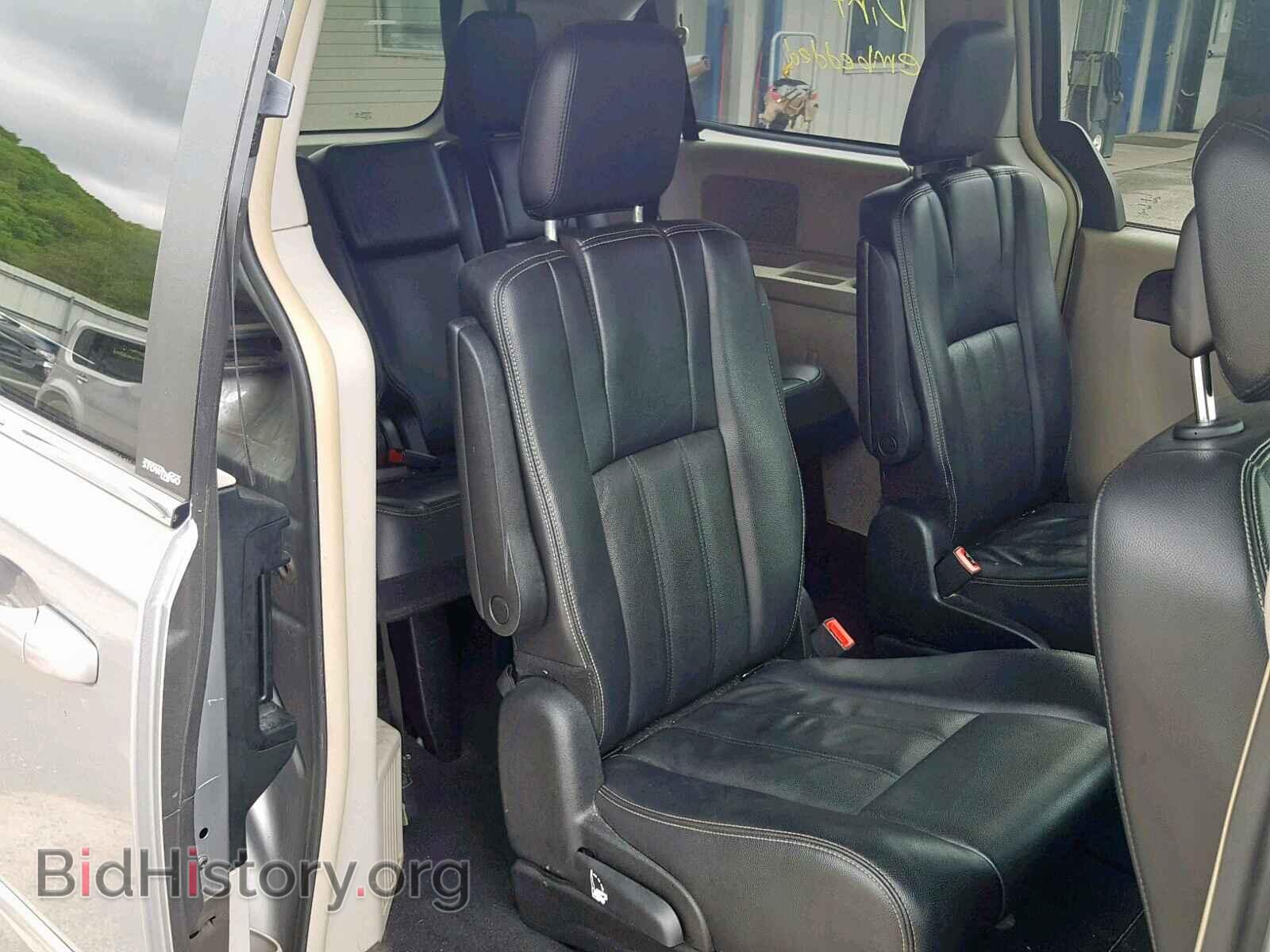 2013 CHRYSLER TOWN & COU - VIN: 2C4RC1BG7DR605076 - Фото 6