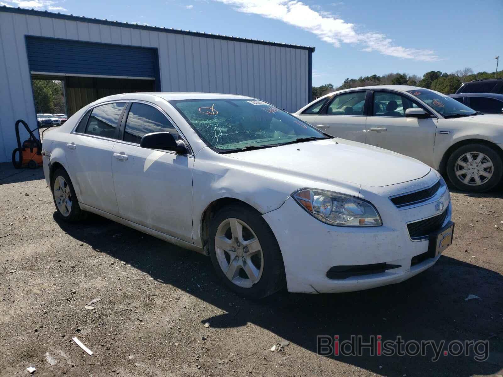 Photo 1G1ZB5E11BF126831 - CHEVROLET MALIBU 2011