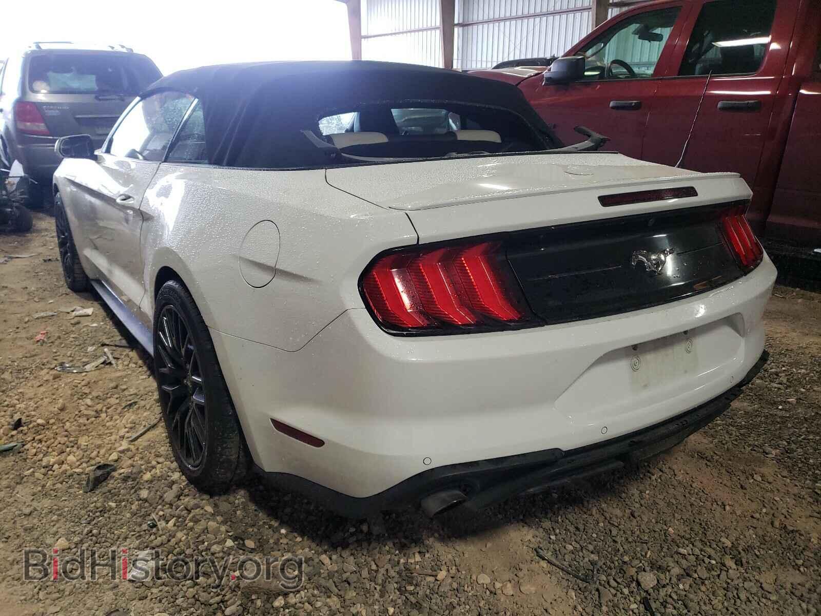 2018 FORD MUSTANG - VIN: 1FATP8UH8J5124261 - Фото 3