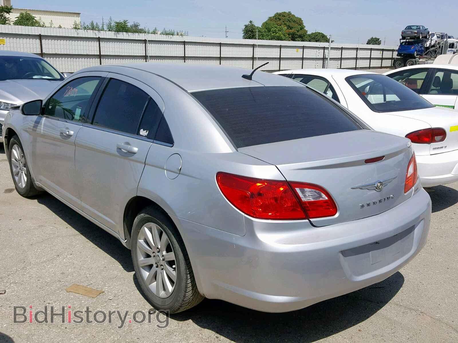 2010 CHRYSLER SEBRING - VIN: 1C3CC5FBXAN211127 - Фото 3