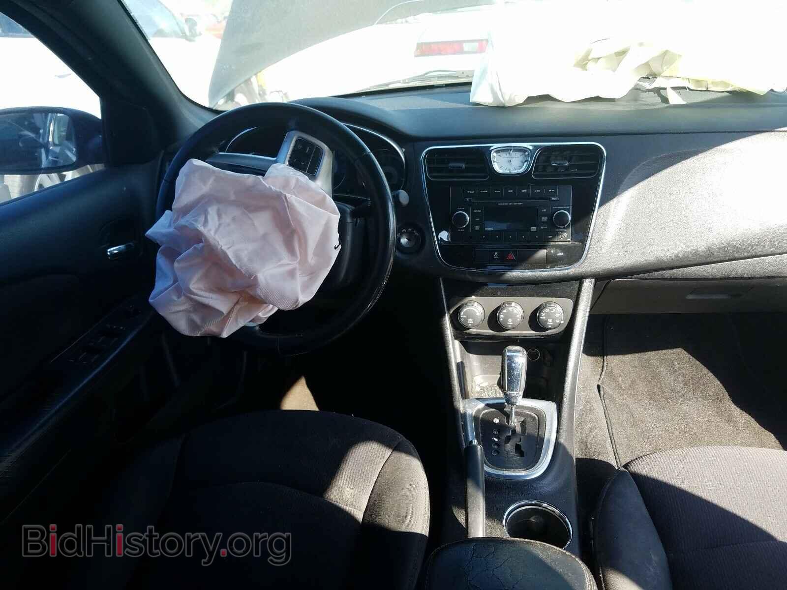 2013 CHRYSLER 200 - VIN: 1C3CCBBG7DN607925 - Фото 9