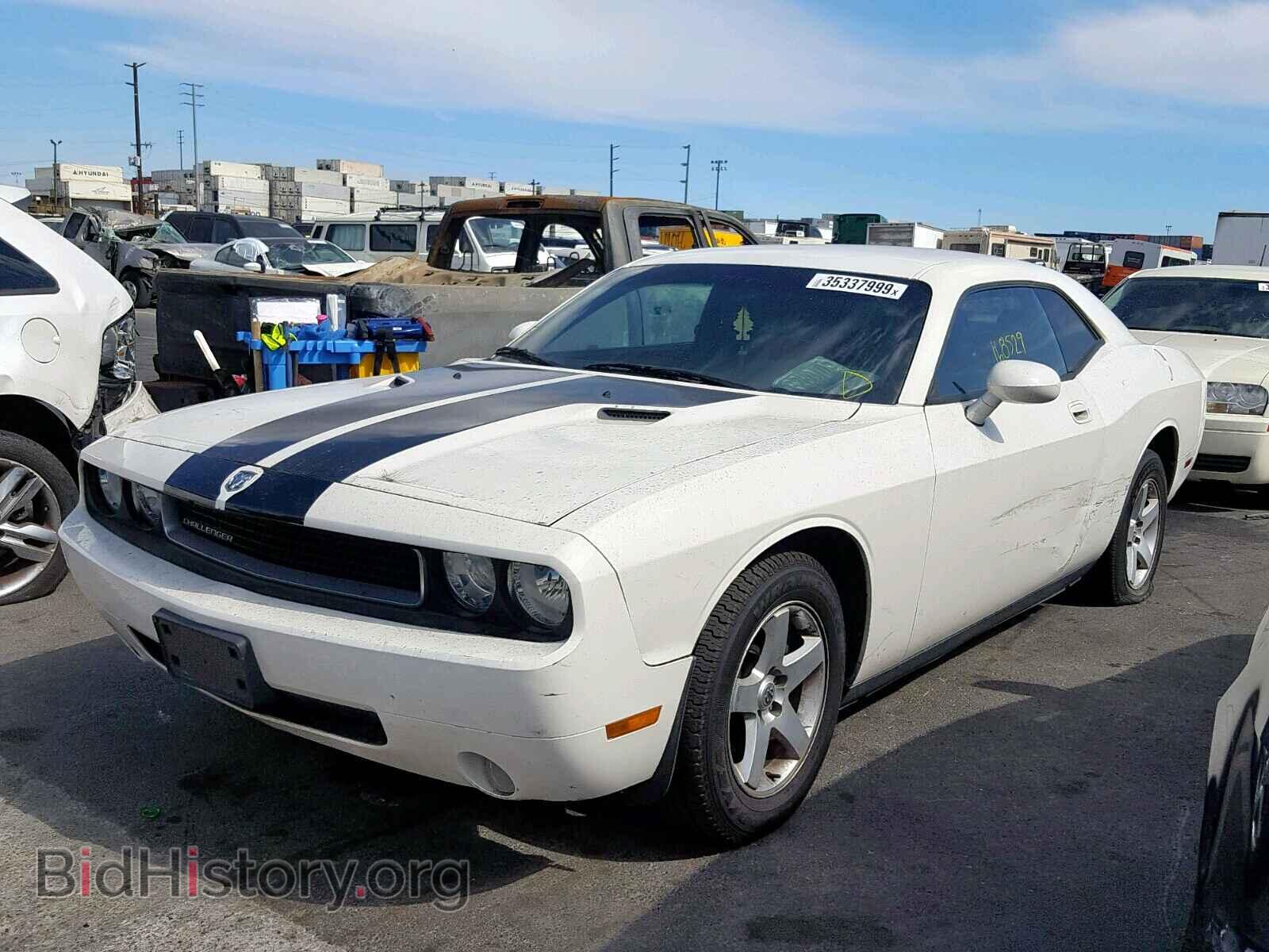 2010 DODGE CHALLENGER - VIN: 2B3CJ4DV2AH104298 - Фото 2