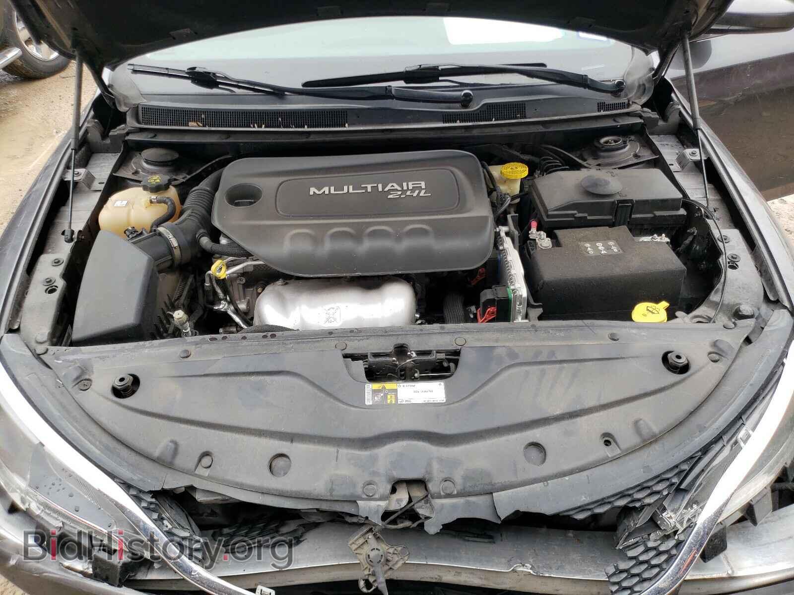 2016 CHRYSLER 200 - VIN: 1C3CCCAB7GN130042 - Photo 7