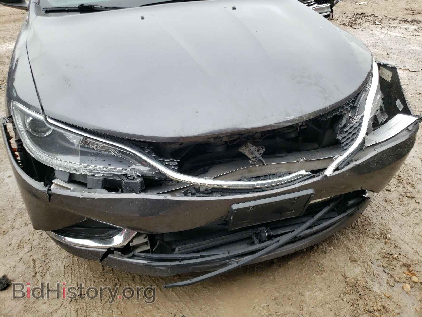 2016 CHRYSLER 200 - VIN: 1C3CCCAB7GN130042 - Photo 9