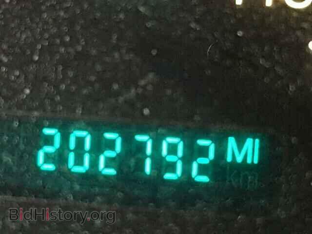 2000 CADILLAC DEVILLE - VIN: 1G6KF5794YU302987 - Photo 8