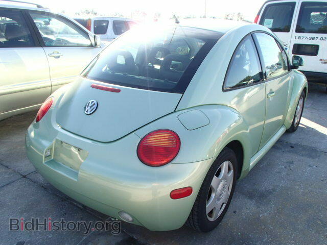 2000 VOLKSWAGEN BEETLE - VIN: 3VWCC21C8YM406932 - Фото 4