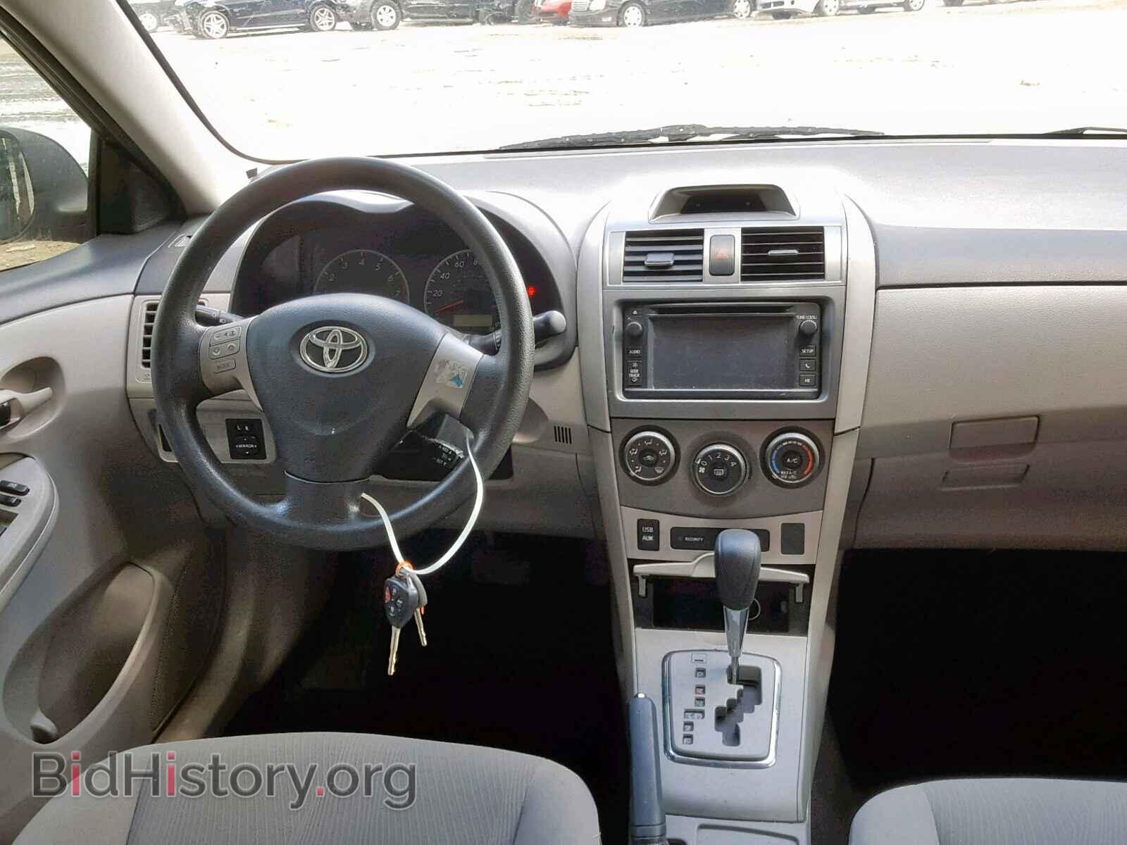 2013 TOYOTA COROLLA BA - VIN: 2T1BU4EE5DC989756 - Фото 9