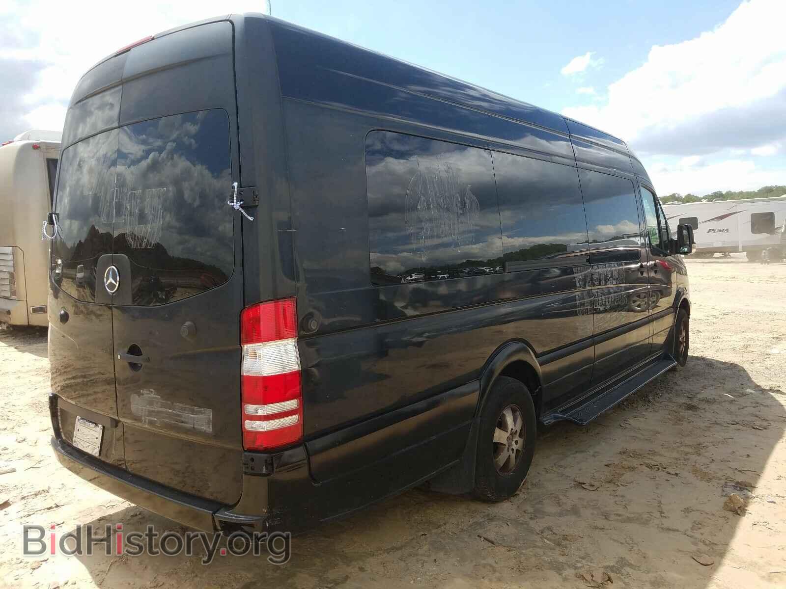 2011 MERCEDES-BENZ SPRINTER - VIN: WD3PE8CC3B5577920 - Фото 4