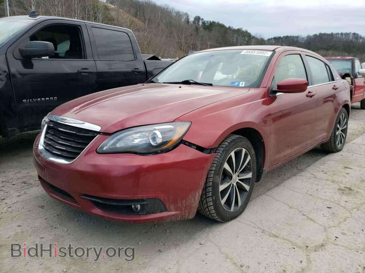 2013 CHRYSLER 200 - VIN: 1C3CCBBB2DN701134 - Фото 2