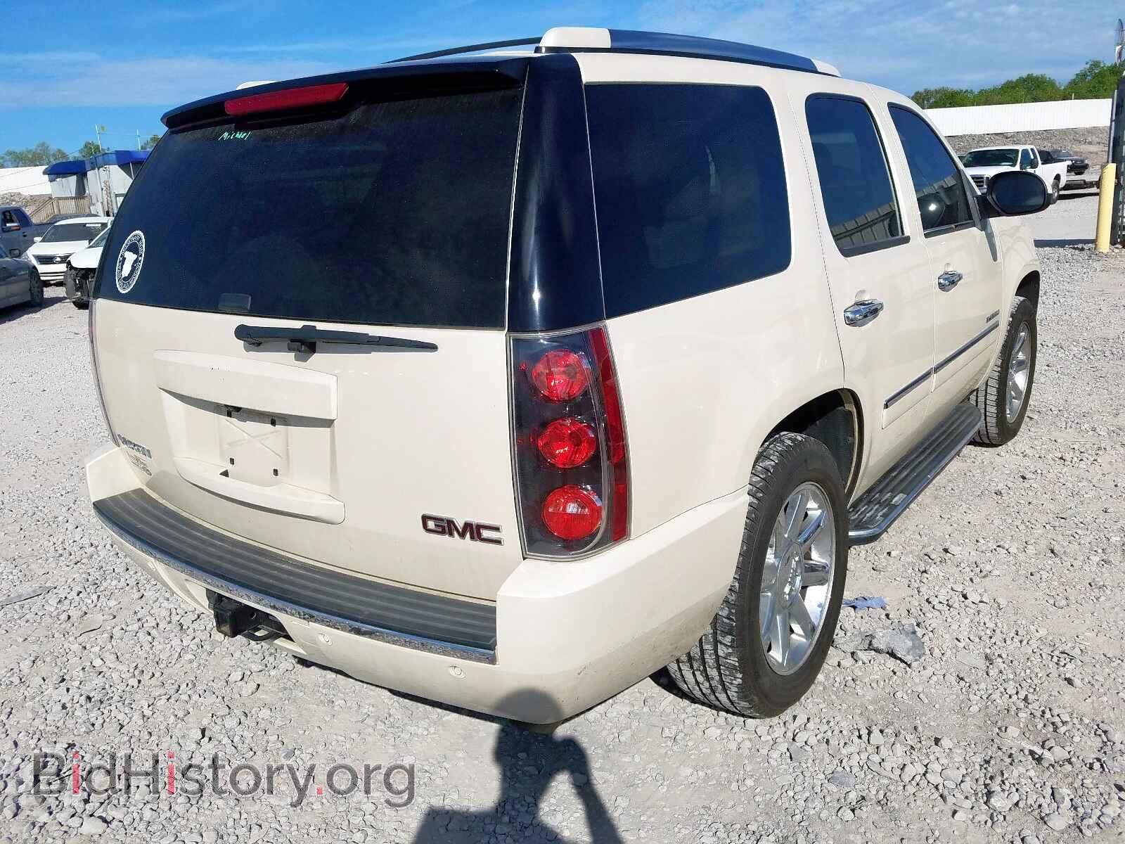 2013 GMC YUKON - VIN: 1GKS1EEF3DR323139 - Фото 4