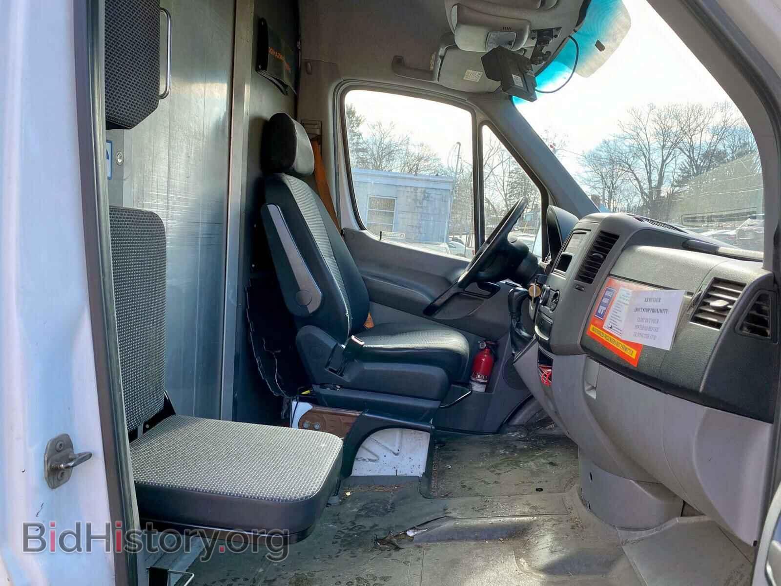 2011 MERCEDES-BENZ SPRINTER - VIN: WD3PE8CB9B5573121 - Фото 5