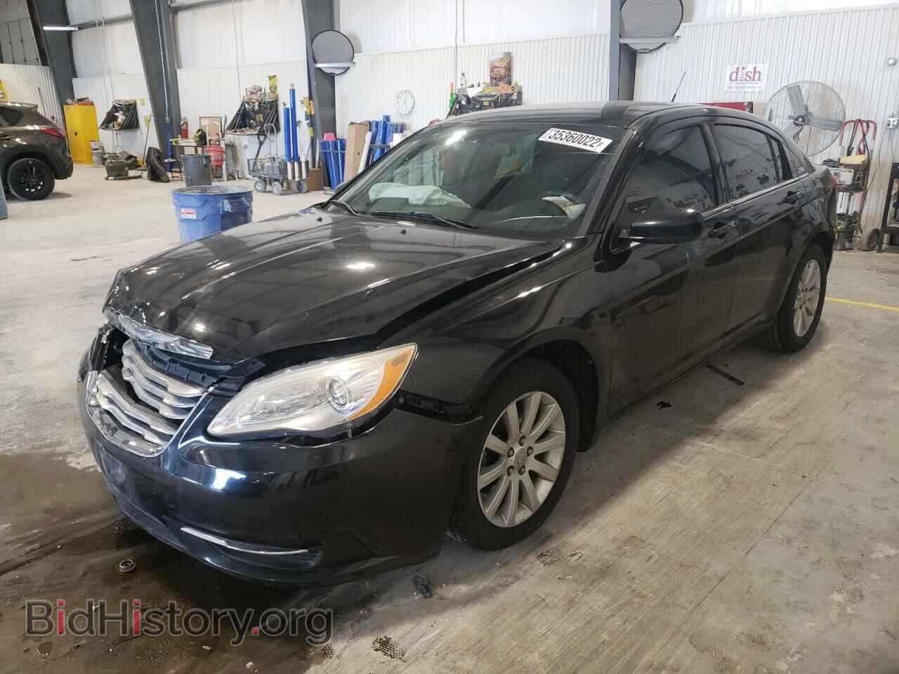 2011 CHRYSLER 200 - VIN: 1C3BC1FB9BN522862 - Фото 2