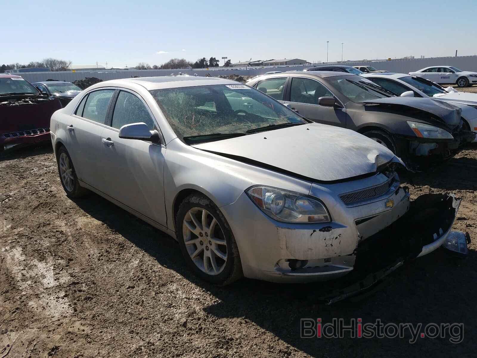 Photo 1G1ZE5E74BF102809 - CHEVROLET MALIBU 2011