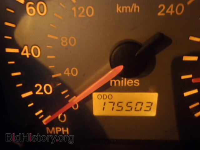 2000 MITSUBISHI ECLIPSE - VIN: 4A3AC84LXYE065447 - Фото 8