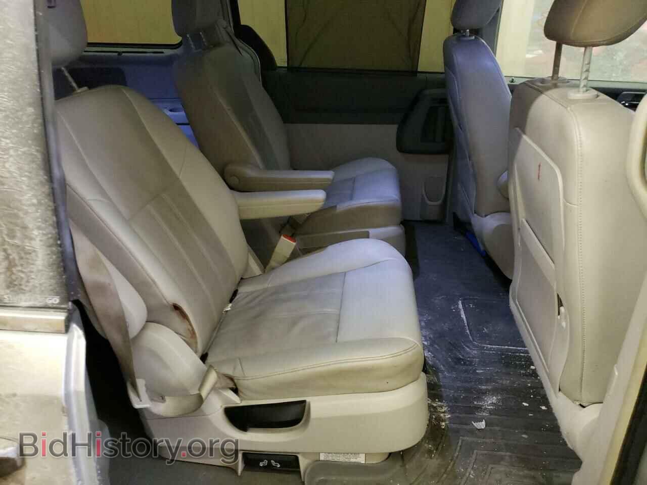 2008 CHRYSLER MINIVAN - VIN: 2A8HR54P38R723333 - Фото 6