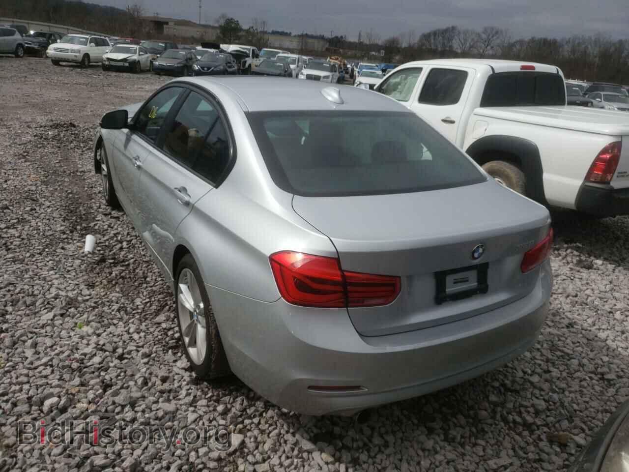 2016 BMW 3 SERIES - VIN: WBA8E1G52GNU11194 - Фото 3
