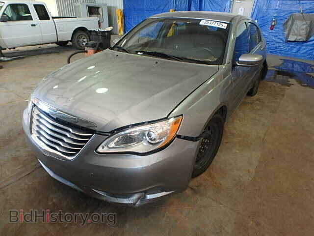 2013 CHRYSLER 200 - VIN: 1C3CCBAB8DN611505 - Photo 2