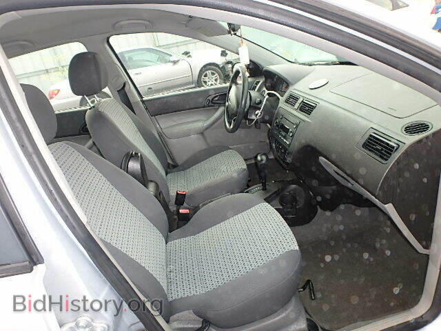 2007 FORD FOCUS - VIN: 1FAFP34N07W156789 - Photo 5