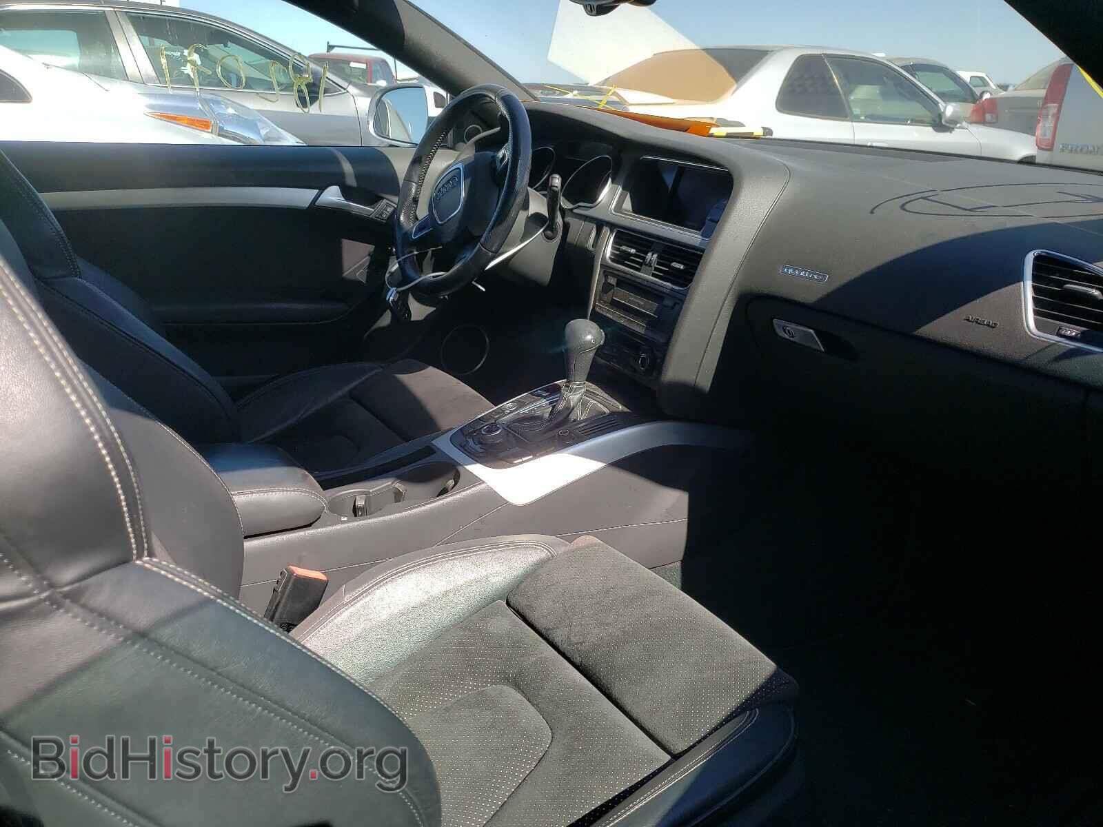 2010 AUDI A5 - VIN: WAUWKAFR0AA052348 - Фото 5