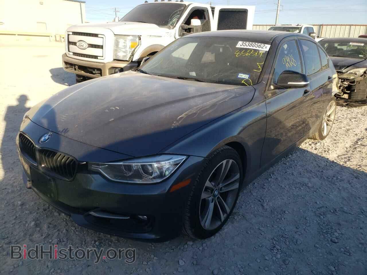 2015 BMW 3 SERIES - VIN: WBA3C1C55FP852519 - Фото 2