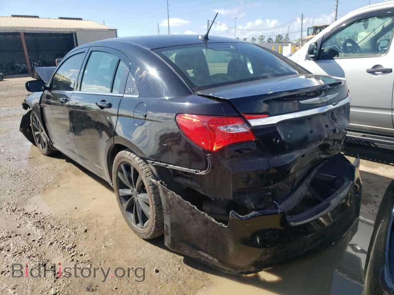 2013 CHRYSLER 200 - VIN: 1C3CCBAB0DN586700 - Photo 3