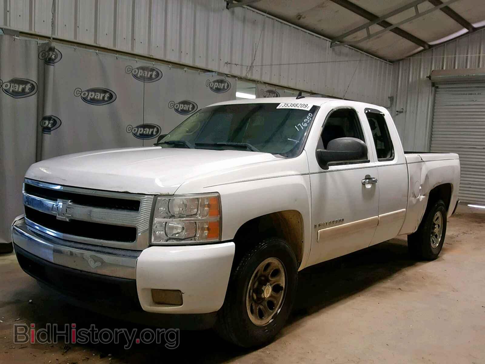 2007 CHEVROLET SILVERADO - VIN: 2GCEC19JX71665582 - Photo 2