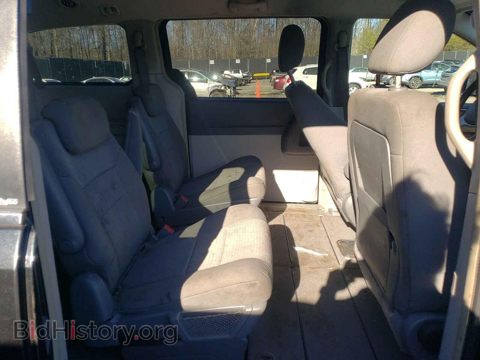 2008 CHRYSLER MINIVAN - VIN: 2A8HR54P48R723907 - Фото 6