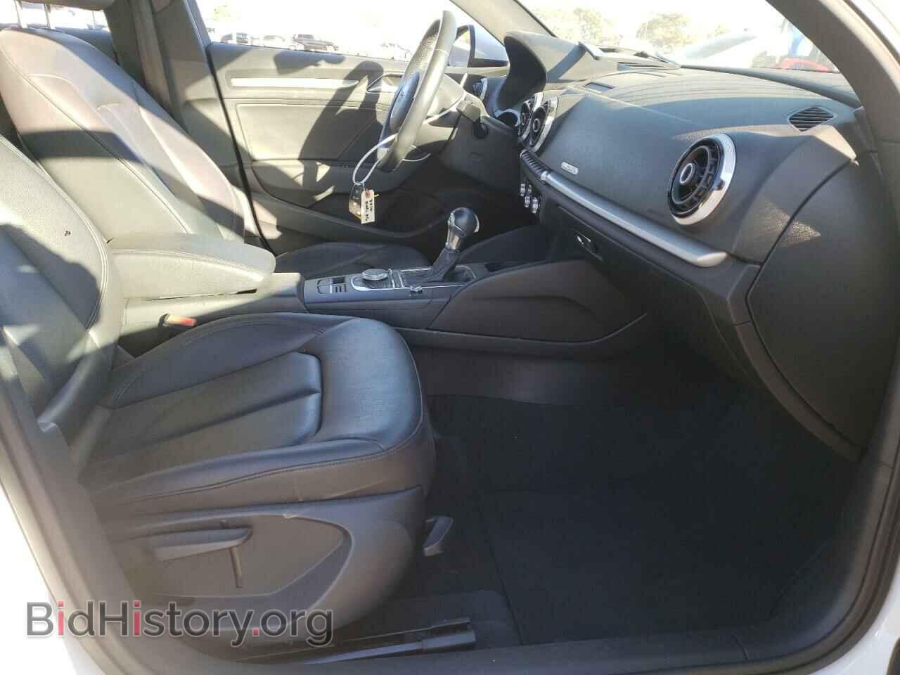 2016 AUDI A3 - VIN: WAUB8GFF7G1047064 - Фото 5