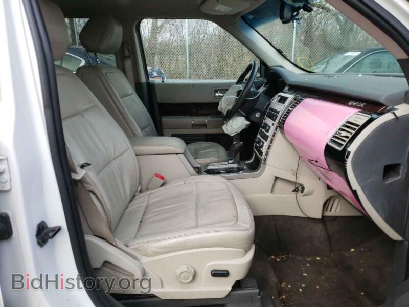 2011 Ford FLEX (VIN 2FMGK5CC2BBD10627) — photo 5 of 10