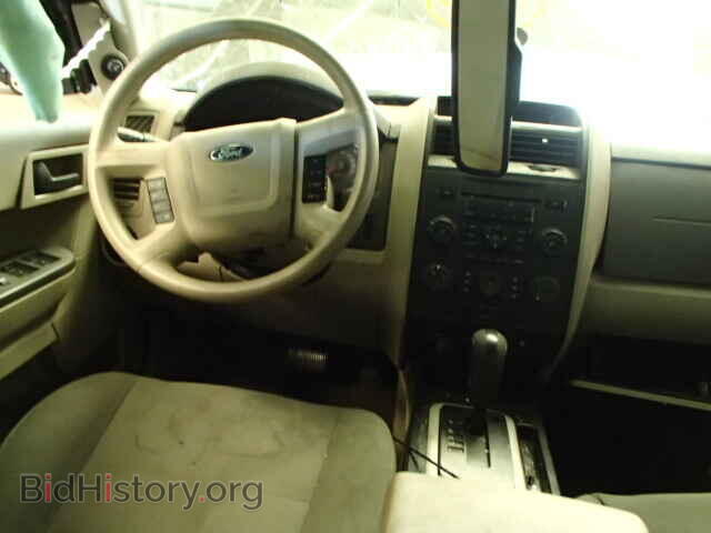 2011 FORD ESCAPE - VIN: 1FMCU0C78BKA45393 - Фото 9