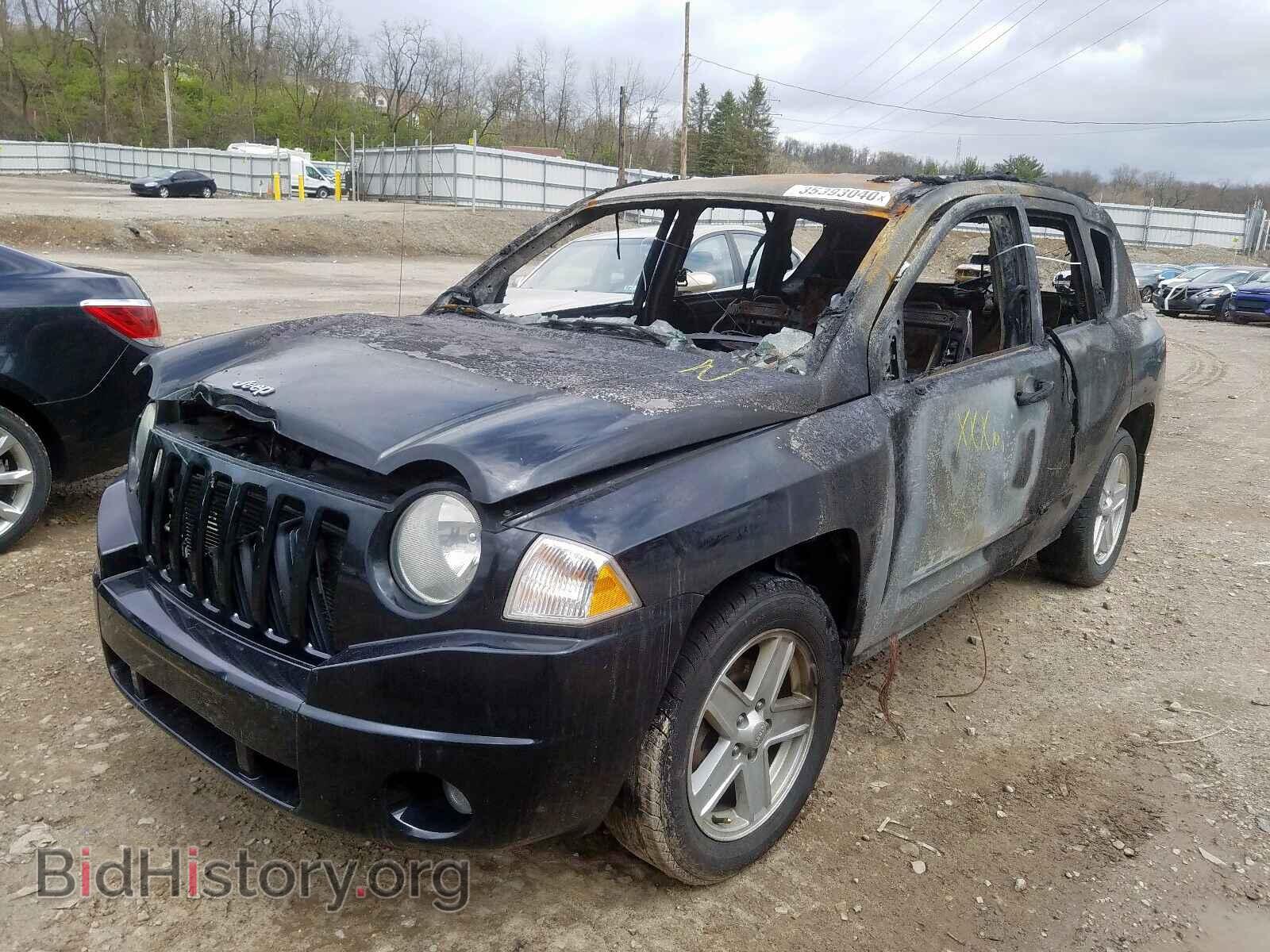 2009 JEEP COMPASS - VIN: 1J4FF47B69D208195 - Фото 2
