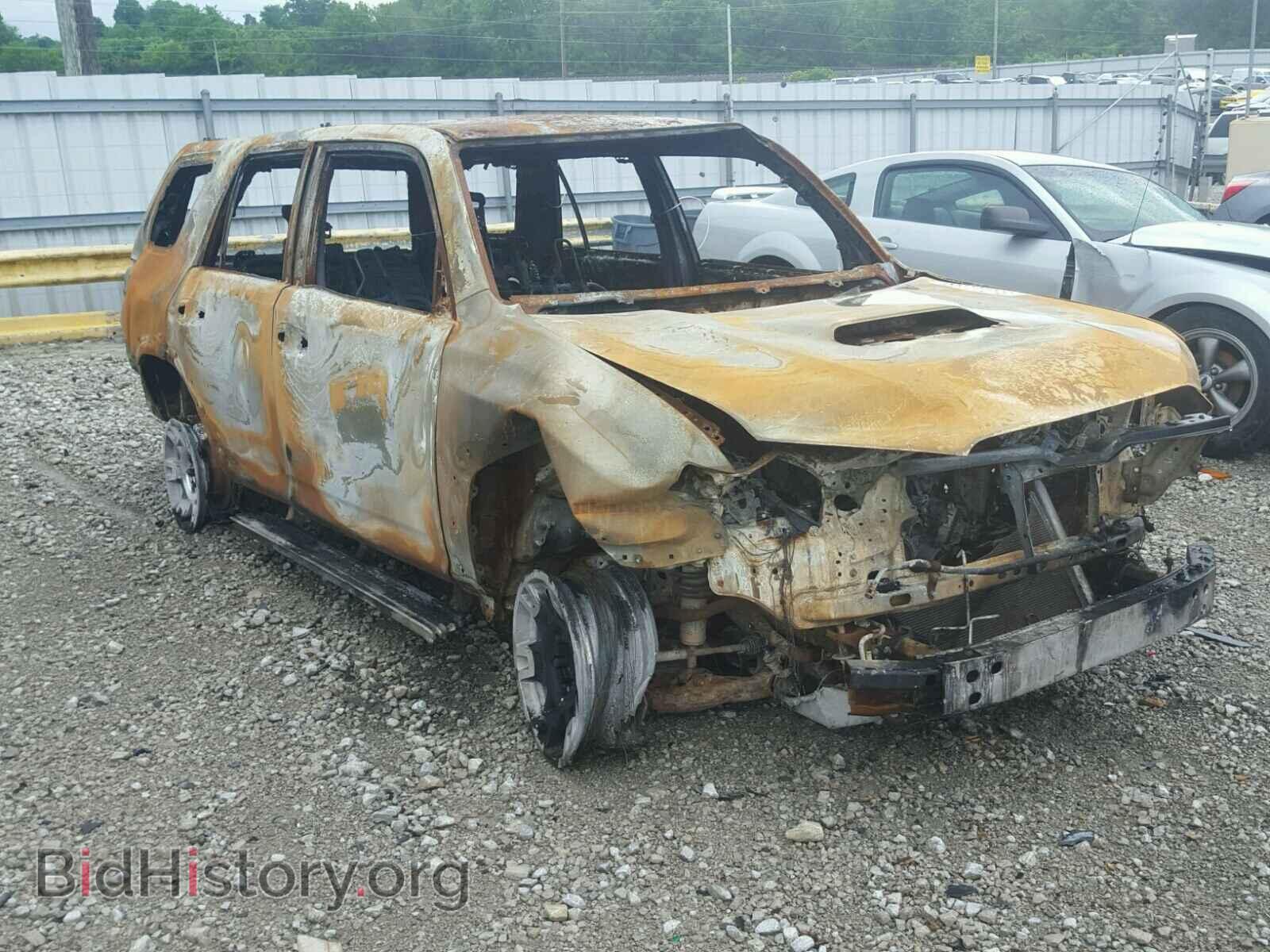 Фотография JTEBU5JR4F5216352 - TOYOTA 4RUNNER SR 2015