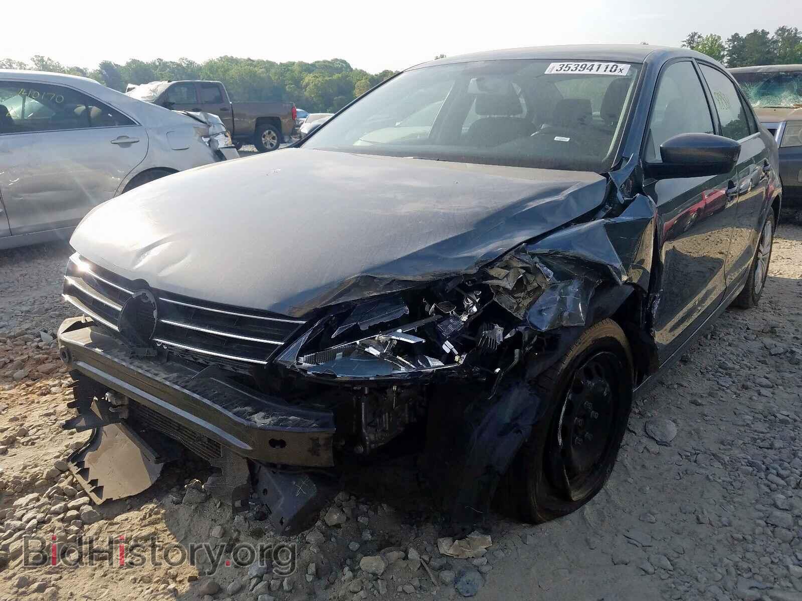 2017 VOLKSWAGEN JETTA - VIN: 3VW2B7AJ3HM292493 - Photo 2