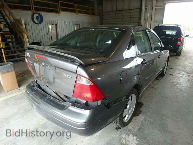 2006 FORD FOCUS - VIN: 1FAFP34N56W182982 - Фото 4