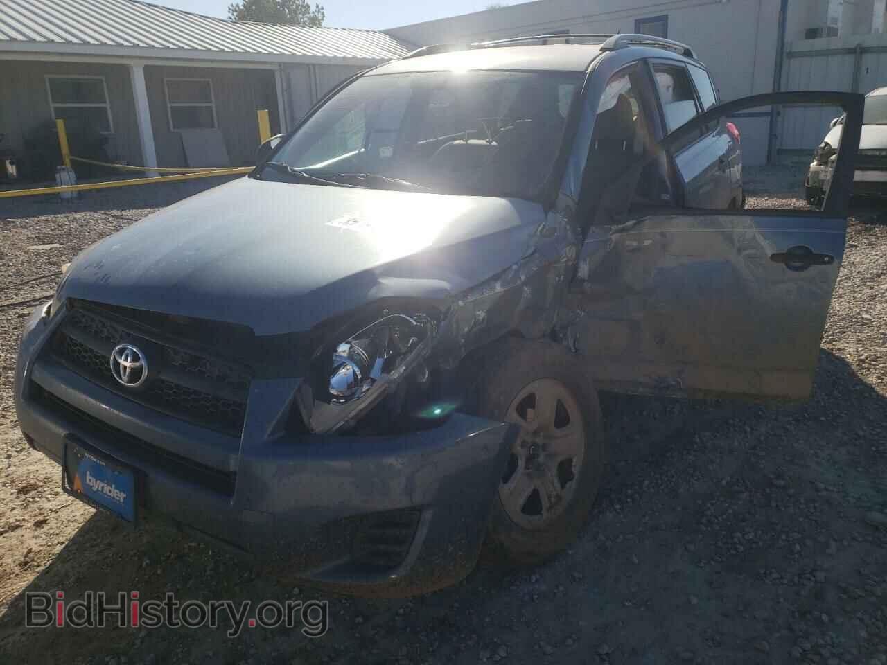 2011 TOYOTA RAV4 - VIN: 2T3BF4DV8BW143040 - Фото 2