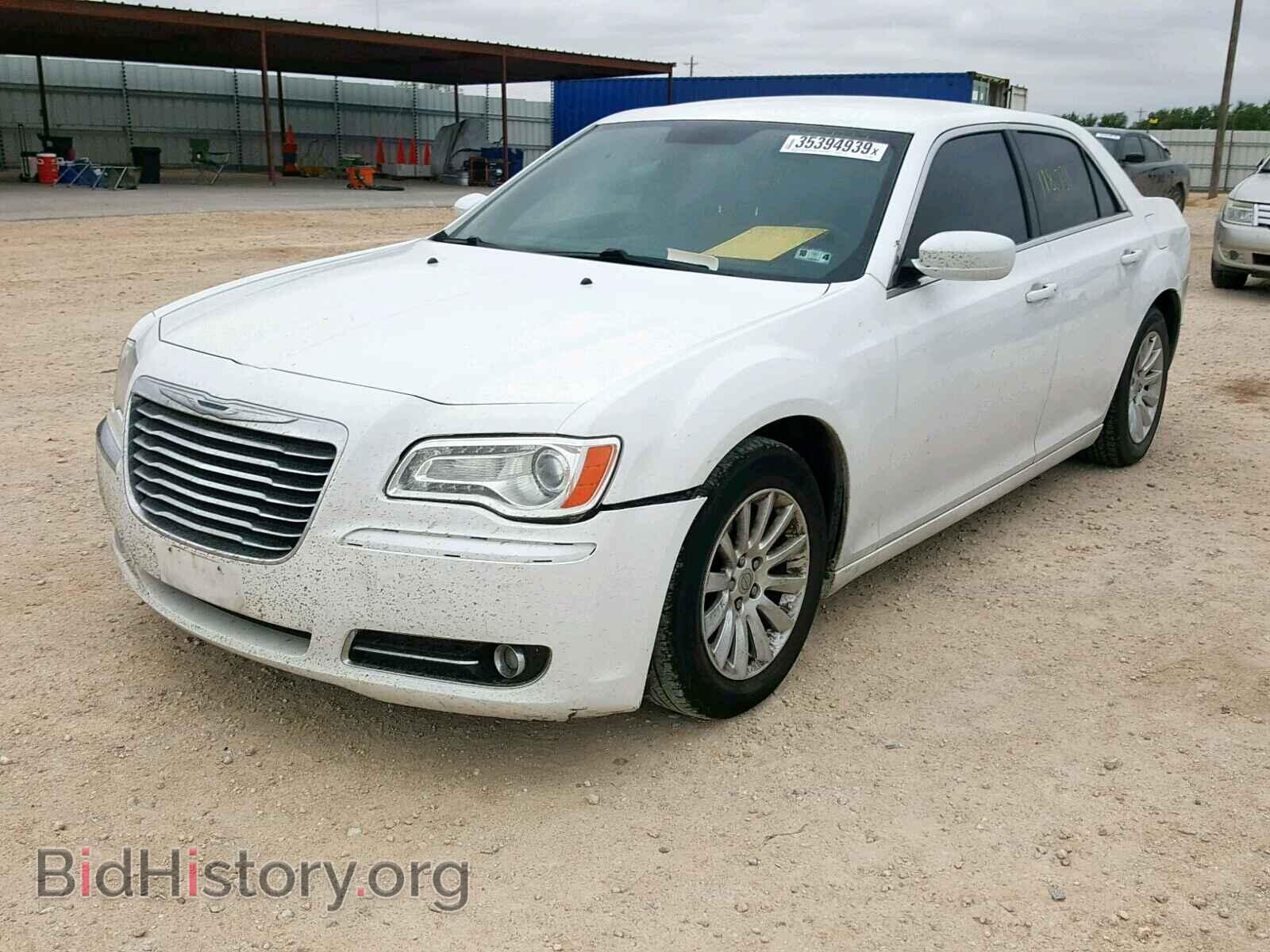 2013 CHRYSLER 300 - VIN: 2C3CCAAG0DH544591 - Photo 2