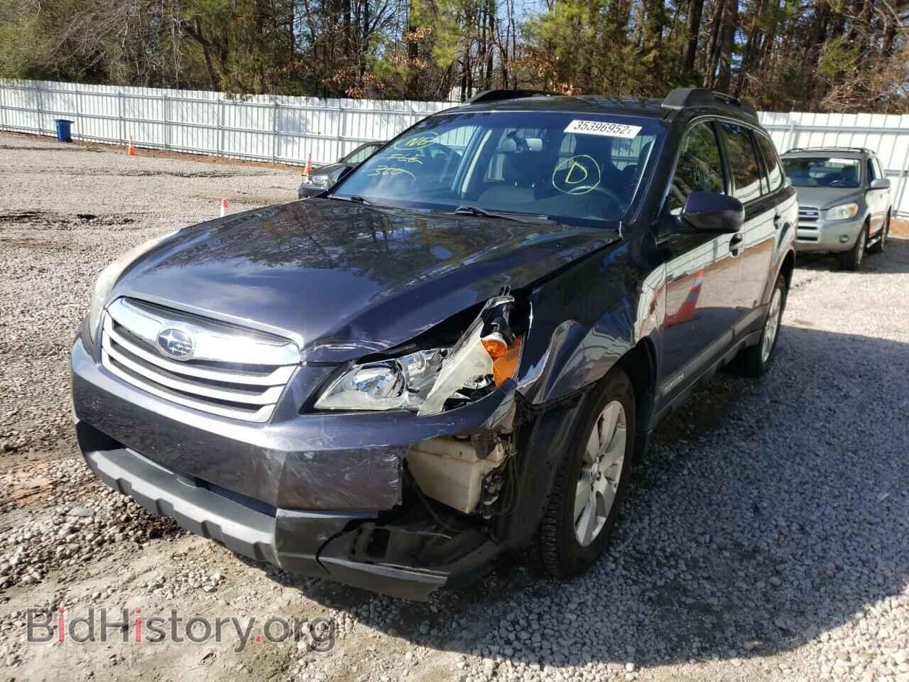 2011 SUBARU OUTBACK - VIN: 4S4BRBCC2B3329358 - Photo 2