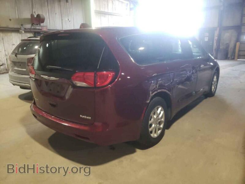 2018 Chrysler PACIFICA (VIN 2C4RC1DG8JR148559) — photo 4 of 10